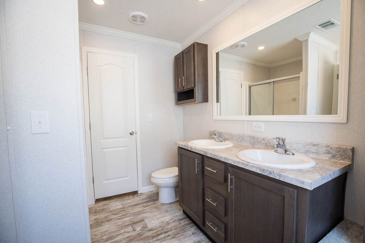 Eva by Bravo Home Builders - Mobile Home - Pearl MS 00005