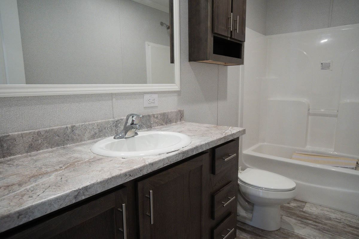 Juno by Bravo Home Builders - Mobile Home - Pearl MS 00005