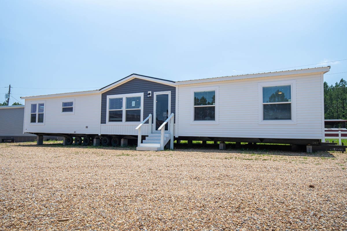 Juno by Bravo Home Builders - Mobile Home - Pearl MS 00007