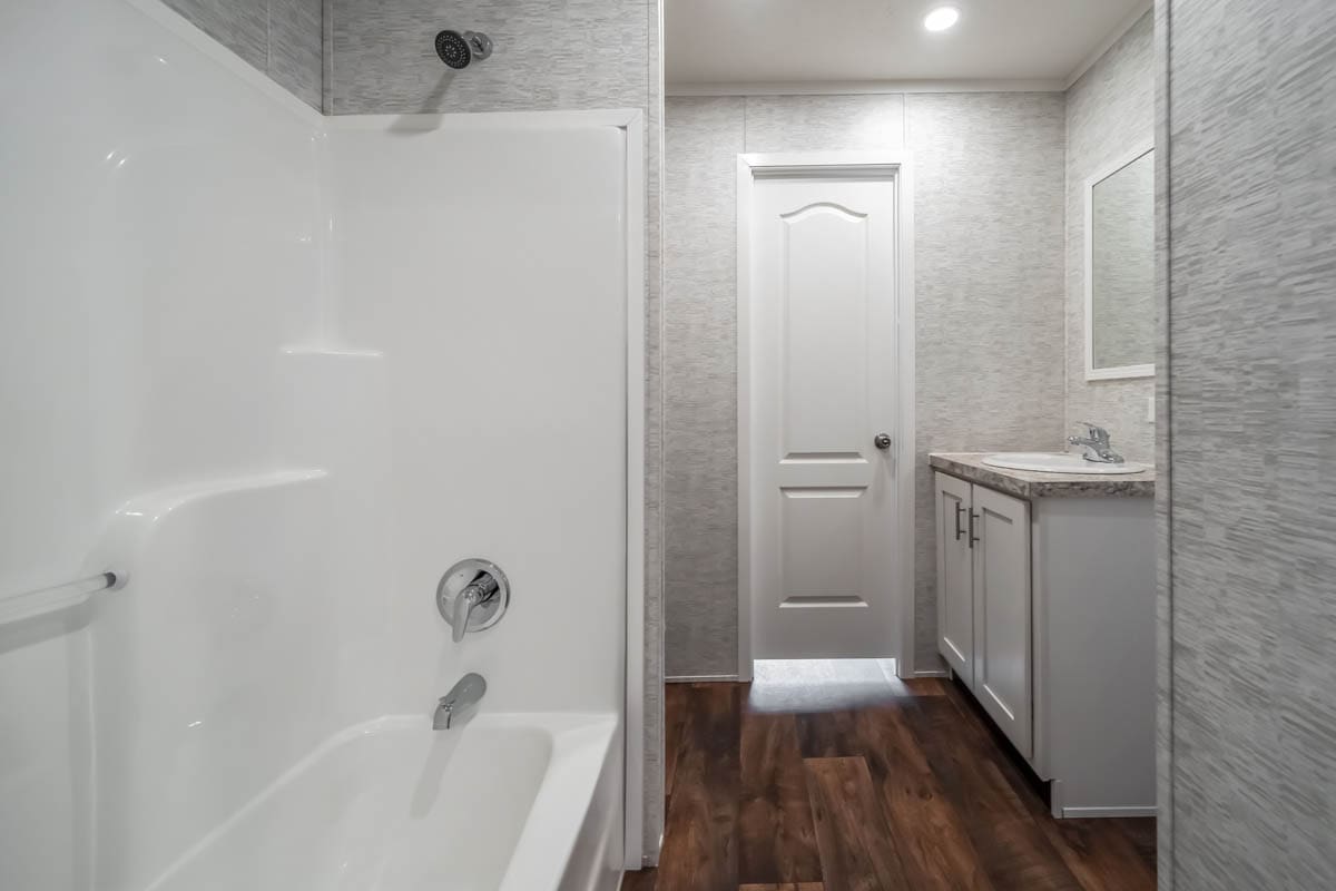 Madison by Hamilton - Mobile Home - Pearl MS 00023
