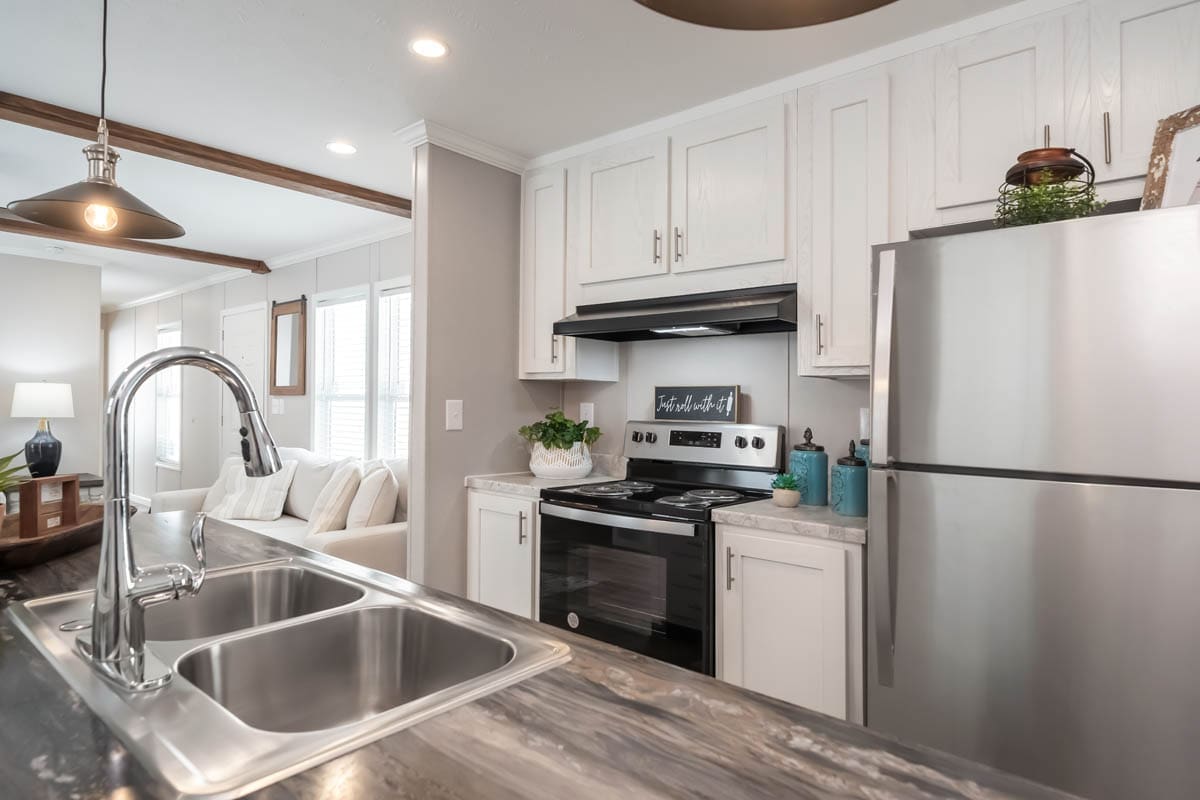 Pip by Bravo Home Builders - Mobile Home - Pearl MS 00007