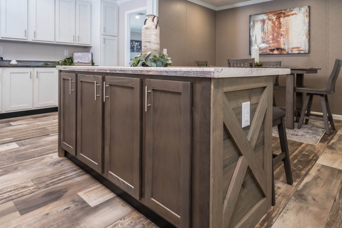 Ruby Bravo by Hamilton-Home-Builders-Mobile-Home-Pearl-MS00009