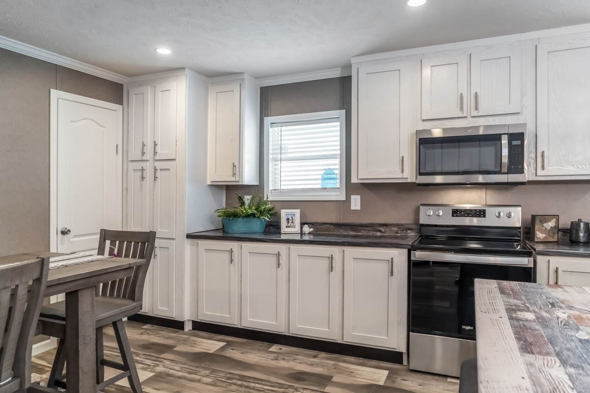 Ruby Bravo by Hamilton-Home-Builders-Mobile-Home-Pearl-MS00023