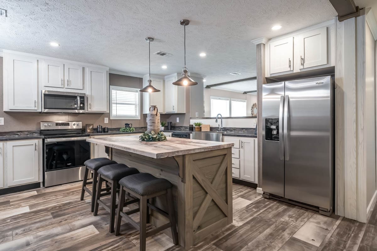 Ruby Bravo by Hamilton-Home-Builders-Mobile-Home-Pearl-MS00027