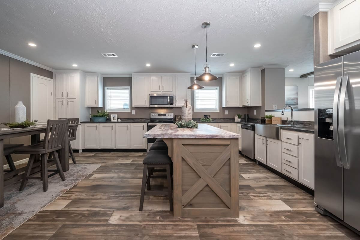 Ruby Bravo by Hamilton-Home-Builders-Mobile-Home-Pearl-MS00028
